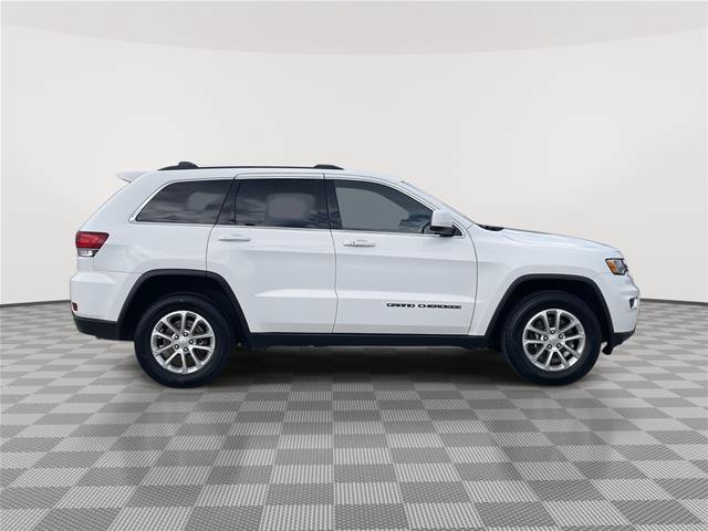 Used 2021 Jeep Grand Cherokee Laredo AWD/4WD image 6