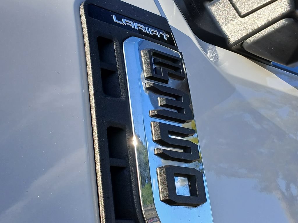 Certified 2026 Ford F350 Lariat w/ FX4 Off-Road Package AWD/4WD image 10