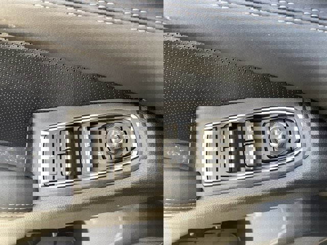 Used 2023 Subaru Ascent Touring image 18