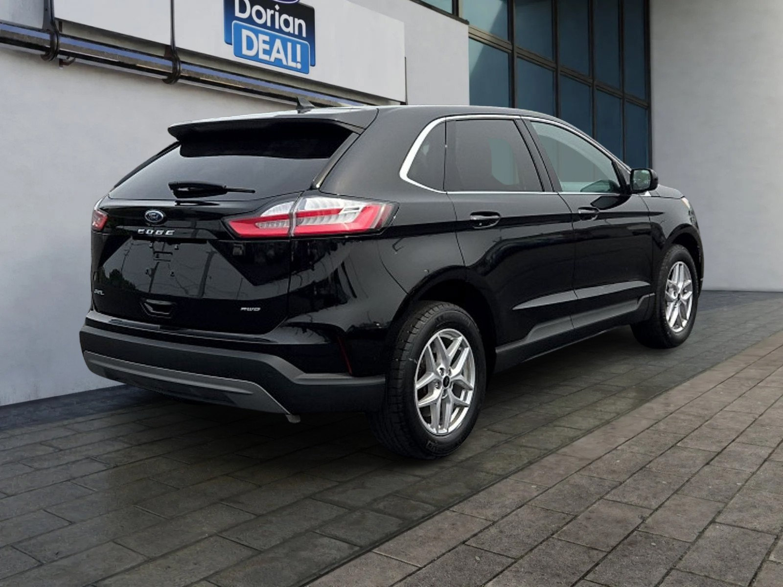 Certified 2023 Ford Edge SEL AWD/4WD image 3