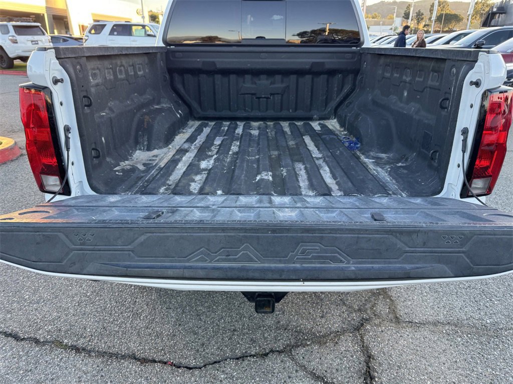 Used 2023 Chevrolet Colorado LT w/ LT Convenience Package II image 8