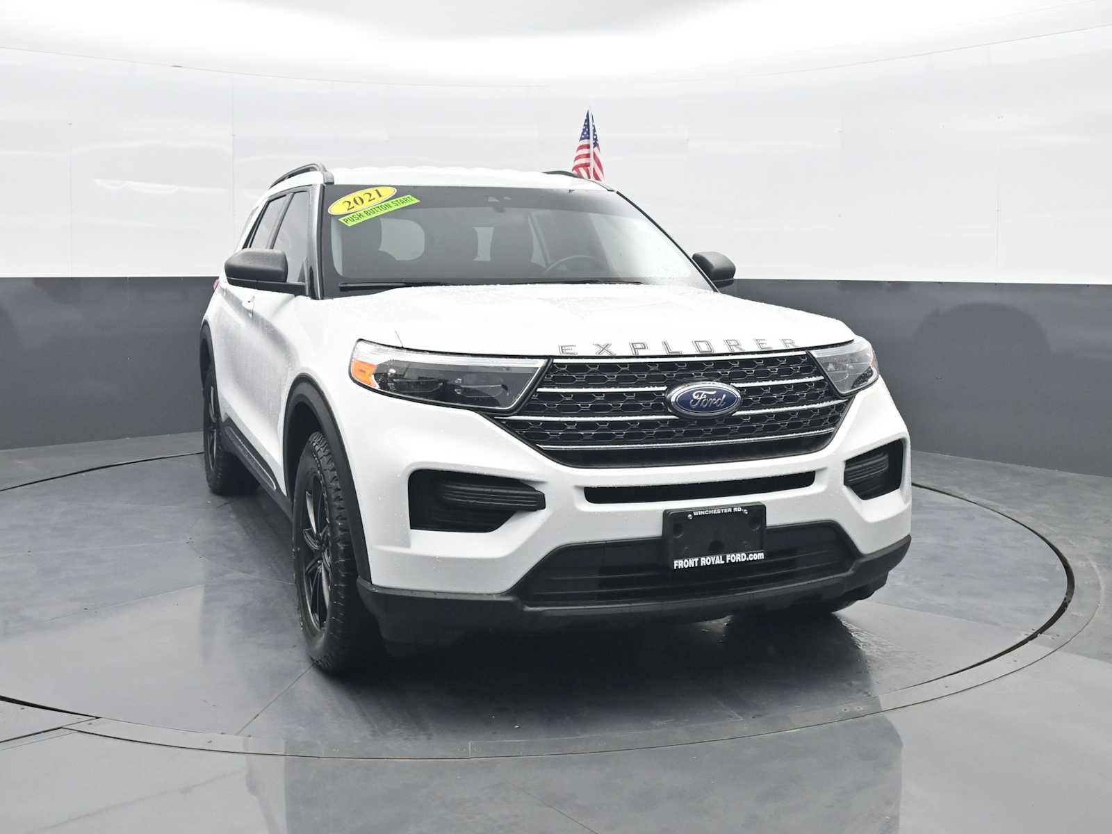 Certified 2021 Ford Explorer XLT w/ Class III Trailer Tow Package AWD/4WD image 2