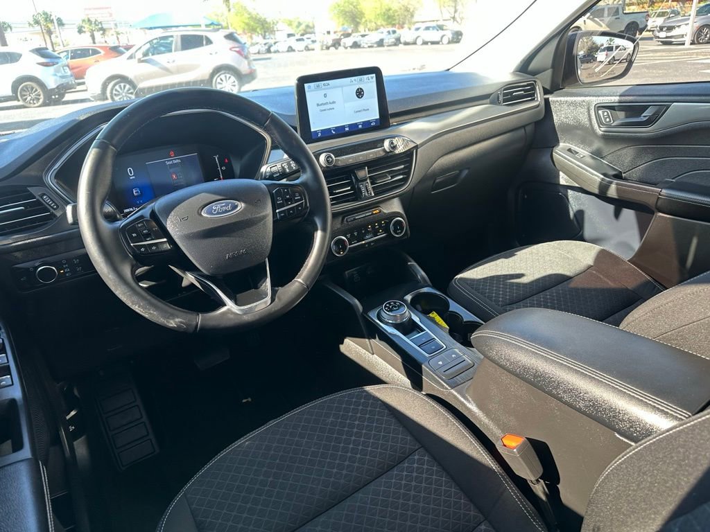 Certified 2024 Ford Escape Active FWD image 17