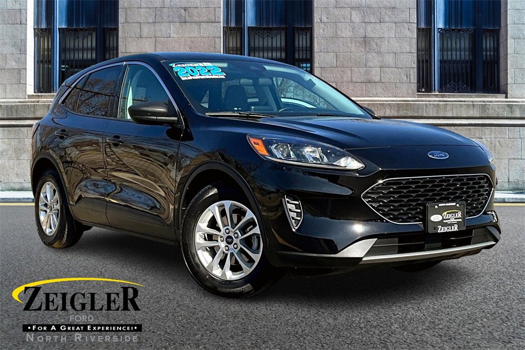 Certified 2022 Ford Escape SE w/ Cold Weather Package