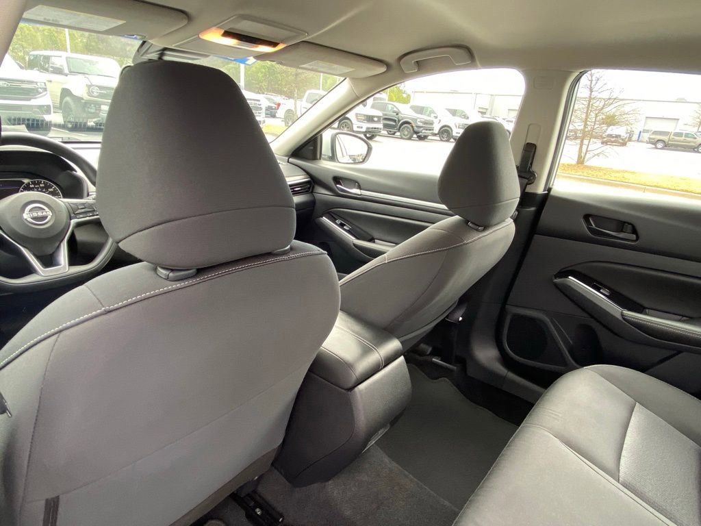 Used 2023 Nissan Altima 2.5 SV image 22