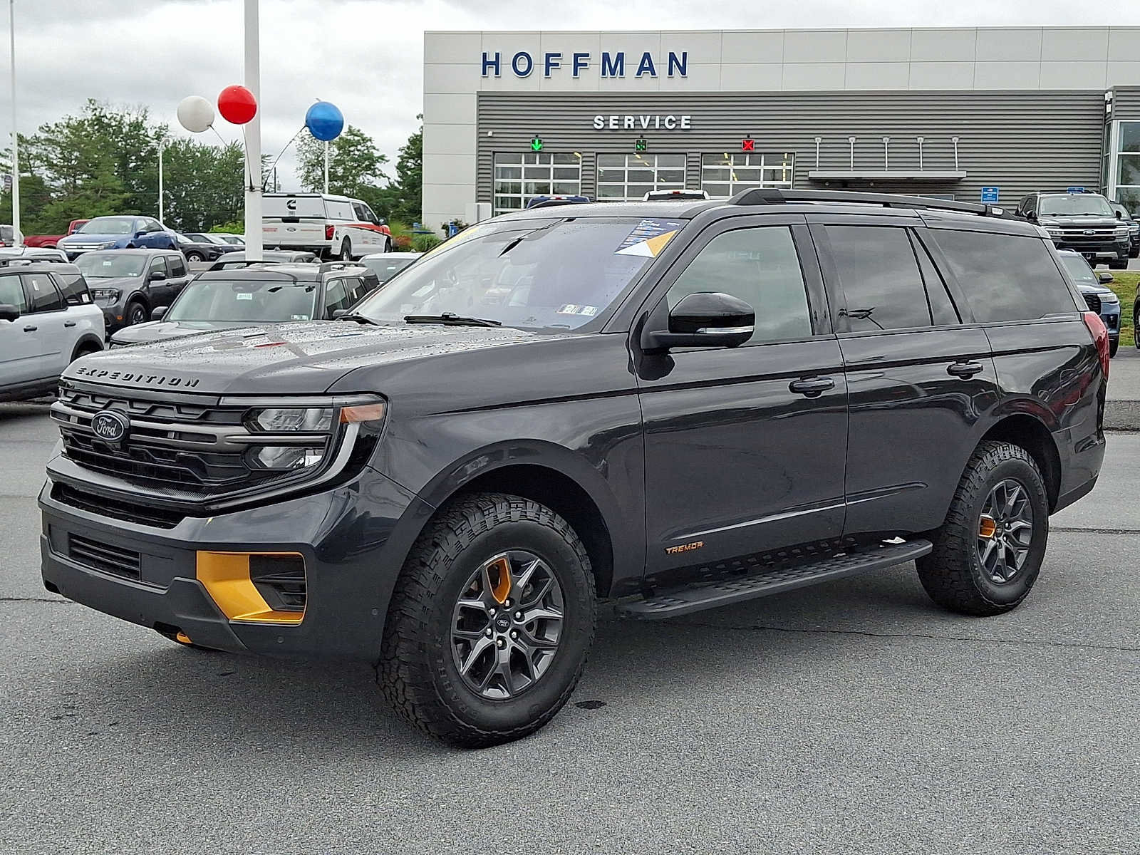 Certified 2025 Ford Expedition Tremor AWD/4WD image 3