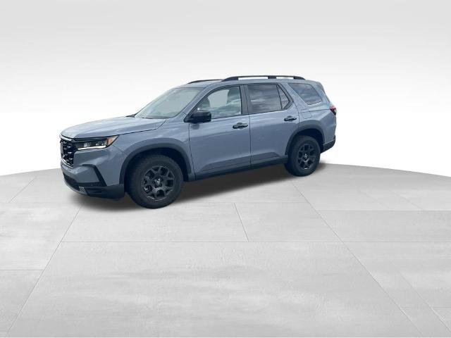 Used 2023 Honda Pilot TrailSport image 29