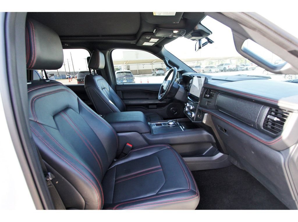 Certified 2023 Ford Expedition Limited RWD image 29