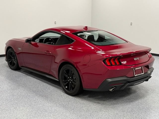 Certified 2026 Ford Mustang GT RWD image 9
