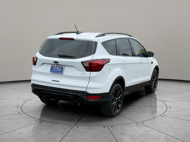 Certified 2019 Ford Escape SE FWD image 10