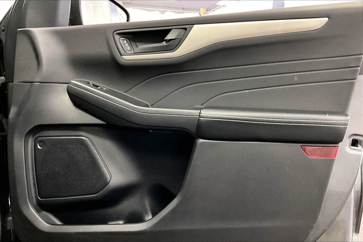 Certified 2022 Ford Escape SE image 23