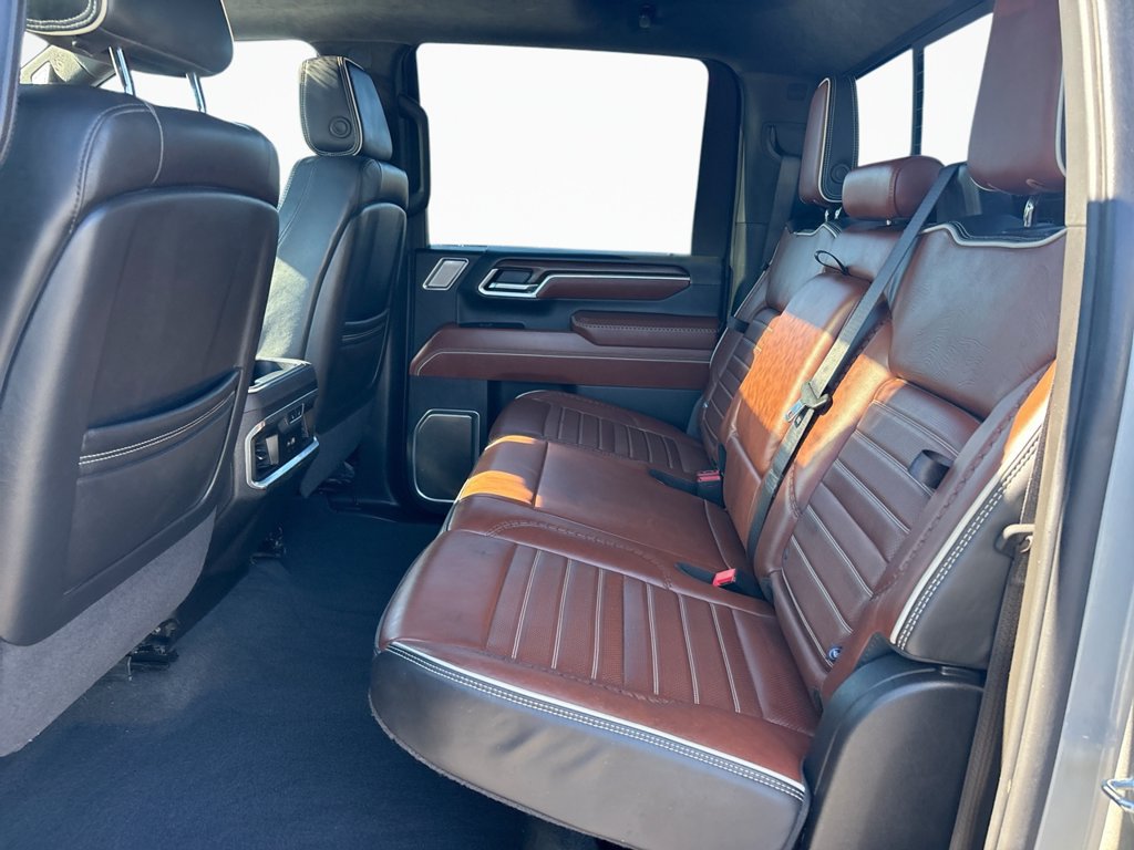 Used 2024 GMC Sierra 2500 Denali Ultimate AWD/4WD image 19