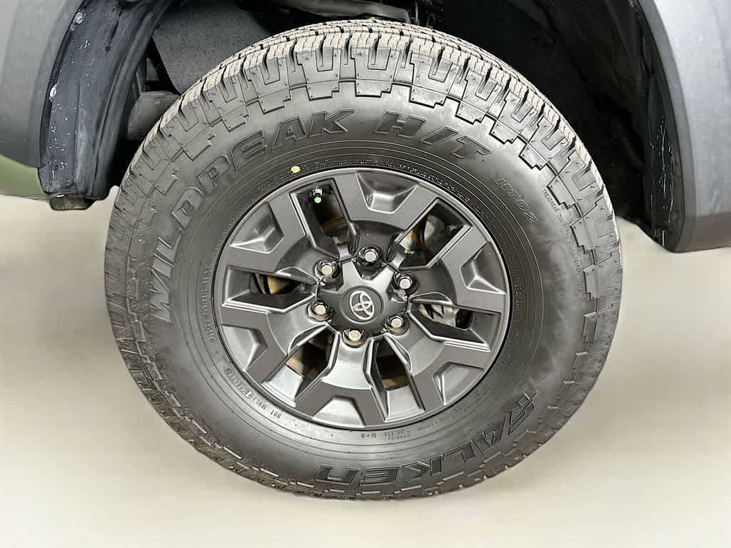 Used 2021 Toyota Tacoma SR5 w/ Trail Edition RWD image 8