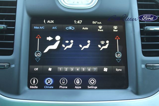 Used 2023 Chrysler 300 Touring w/ Sport Appearance Package image 18