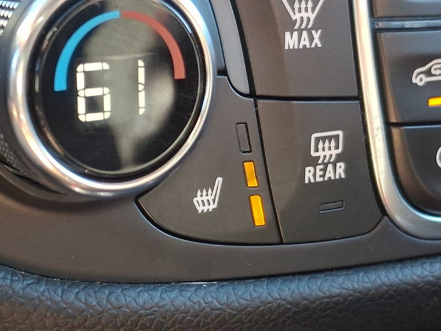 Used 2020 Chevrolet Equinox LT AWD/4WD image 24