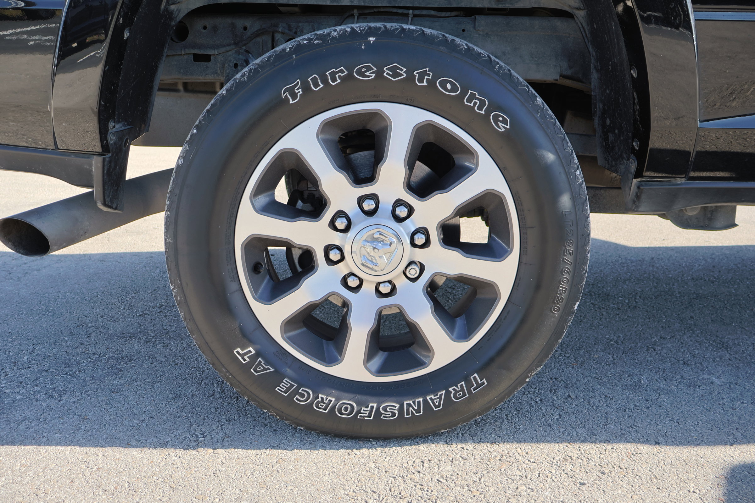 Used 2024 RAM 2500 Limited w/ Towing Technology Group image 11