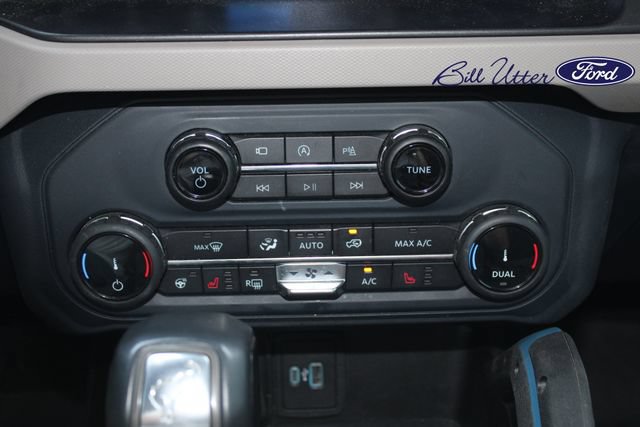 Certified 2022 Ford Bronco Wildtrak AWD/4WD image 16