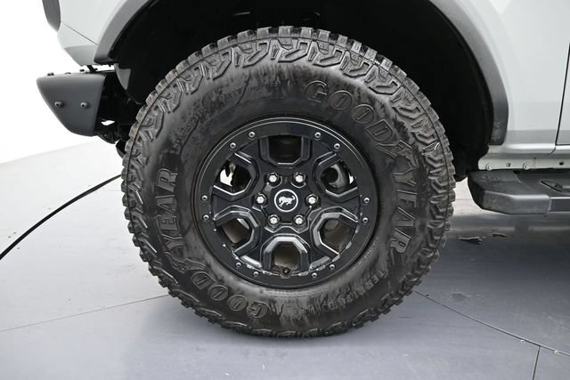 Certified 2024 Ford Bronco Wildtrak AWD/4WD image 9