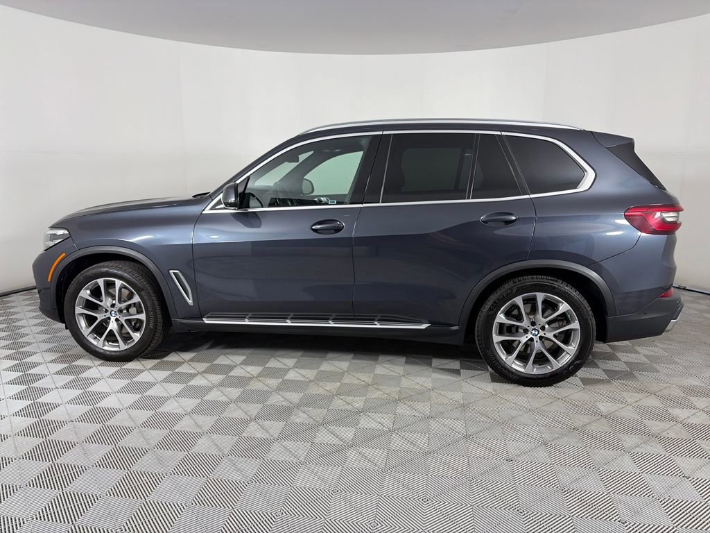 Used 2019 BMW X5 xDrive40i image 2