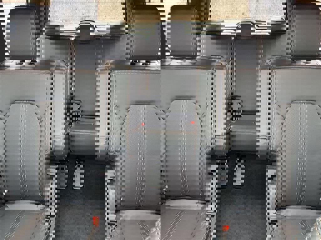 Certified 2023 Ford Expedition Platinum image 18