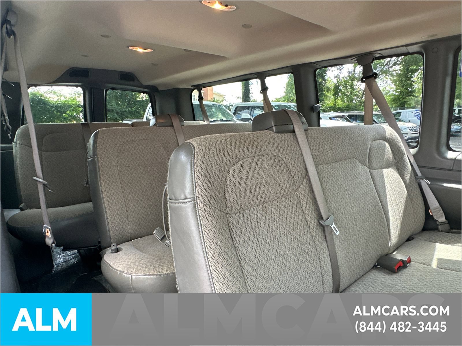 Used 2025 Chevrolet Express 3500 LT w/ LT Preferred Equipment Group RWD image 16