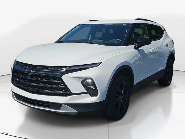Used 2024 Chevrolet Blazer LT w/ Convenience Package FWD image 7