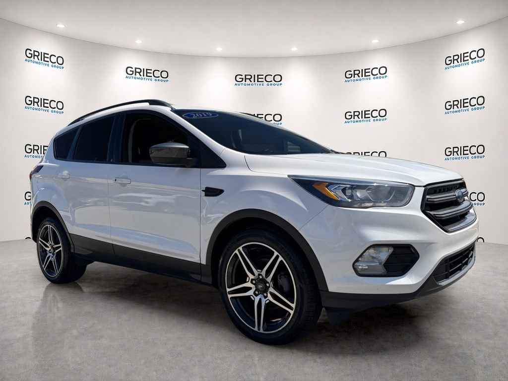 Certified 2019 Ford Escape SEL FWD image 1