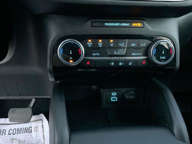 Certified 2022 Ford Escape Titanium w/ Class II Trailer Tow Package image 19