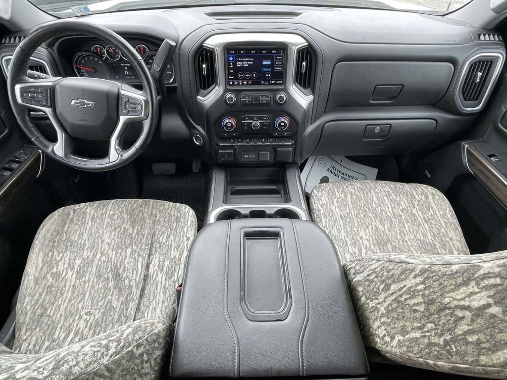 Used 2020 Chevrolet Silverado 1500 RST image 11