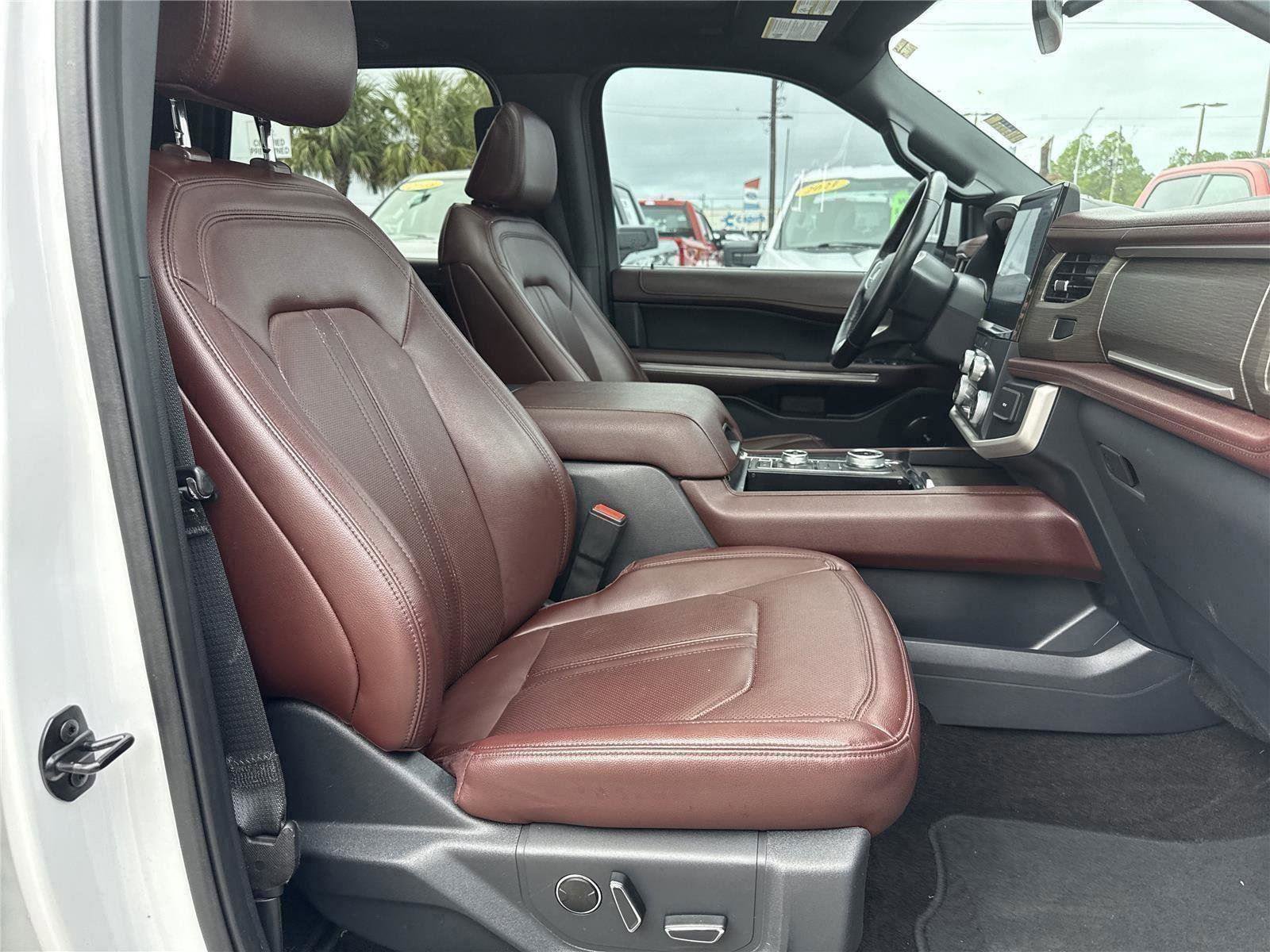 Certified 2022 Ford Expedition Limited image 20