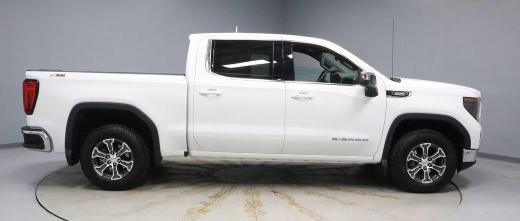 Used 2023 GMC Sierra 1500 SLE image 6