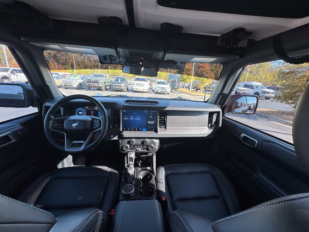Certified 2025 Ford Bronco Badlands AWD/4WD image 27