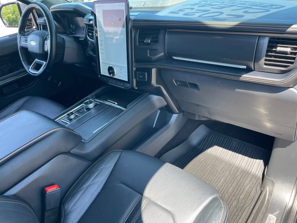 Certified 2023 Ford Expedition Platinum AWD/4WD image 37