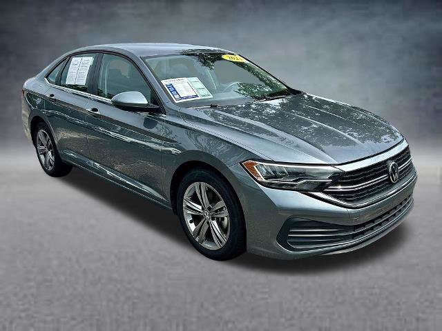 Used 2024 Volkswagen Jetta SE FWD image 3