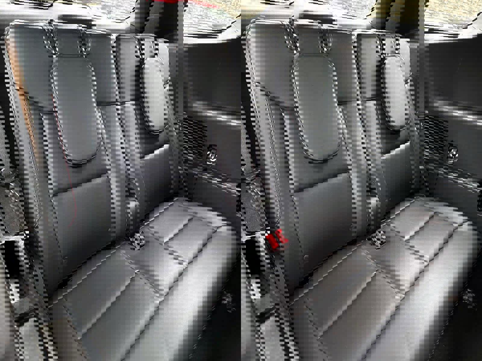 Certified 2025 Ford Explorer ST-Line w/ ST-Line Street Pack image 14