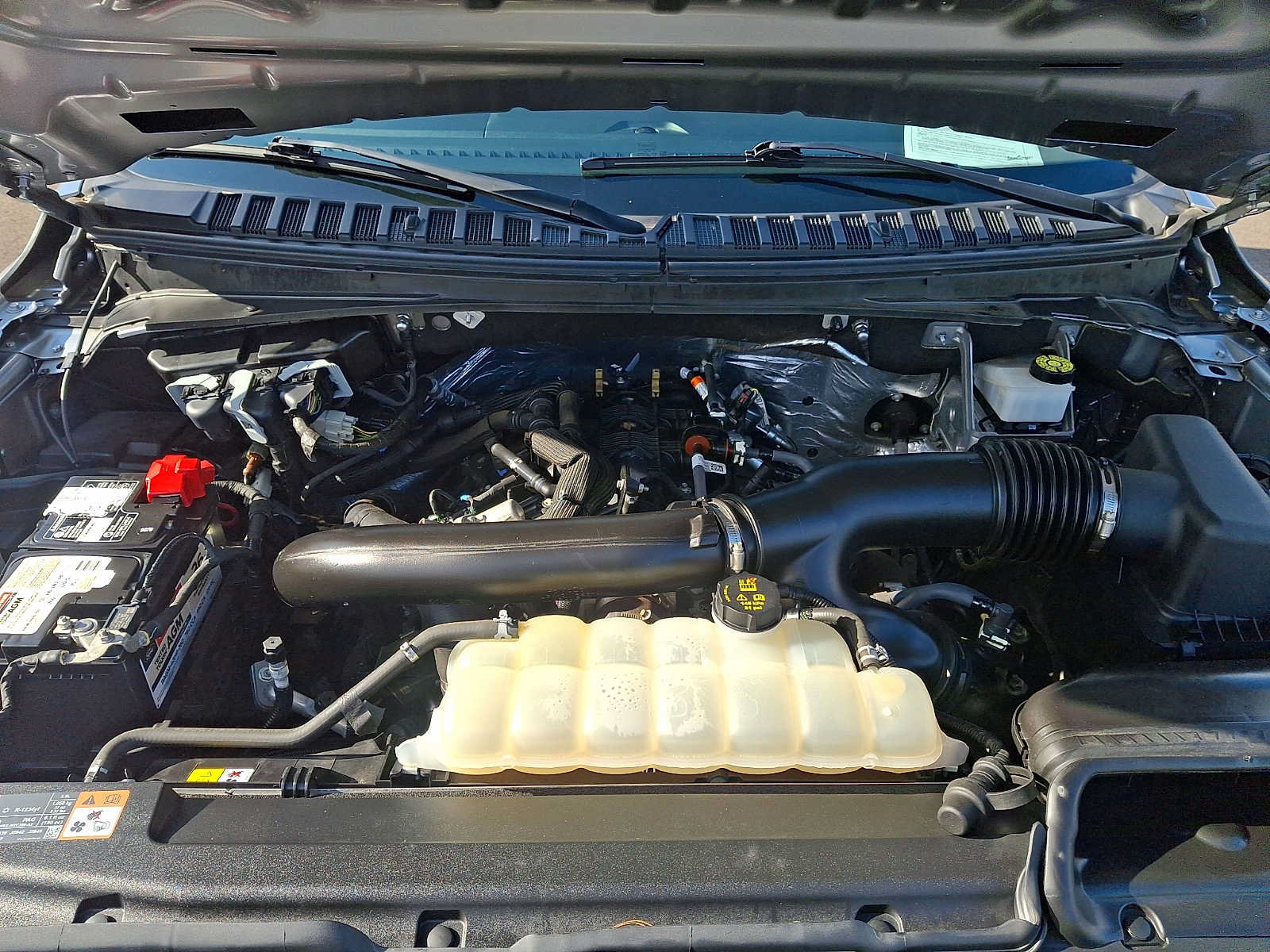 Certified 2024 Ford Expedition XLT AWD/4WD image 29