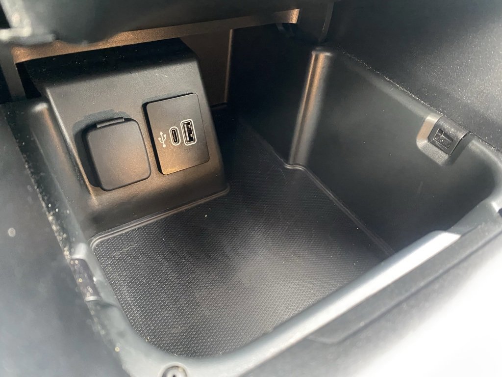 Certified 2025 Ford Explorer ST-Line image 25