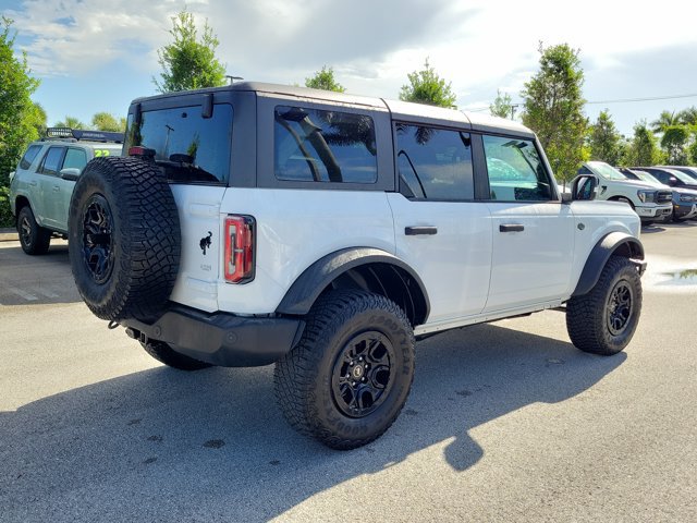 Certified 2022 Ford Bronco Wildtrak AWD/4WD image 7