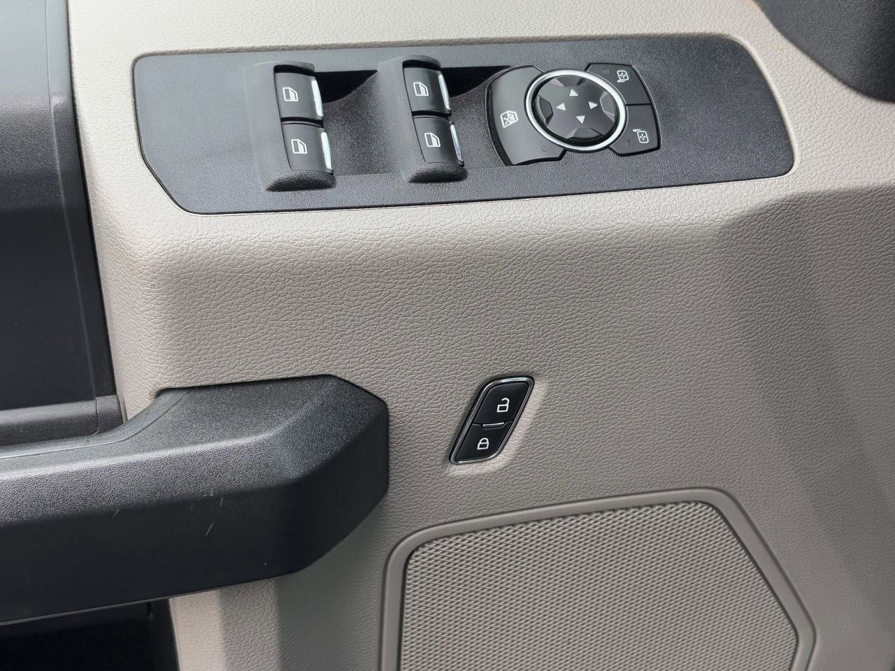 Certified 2022 Ford F250 XL w/ Power Equipment Group image 26