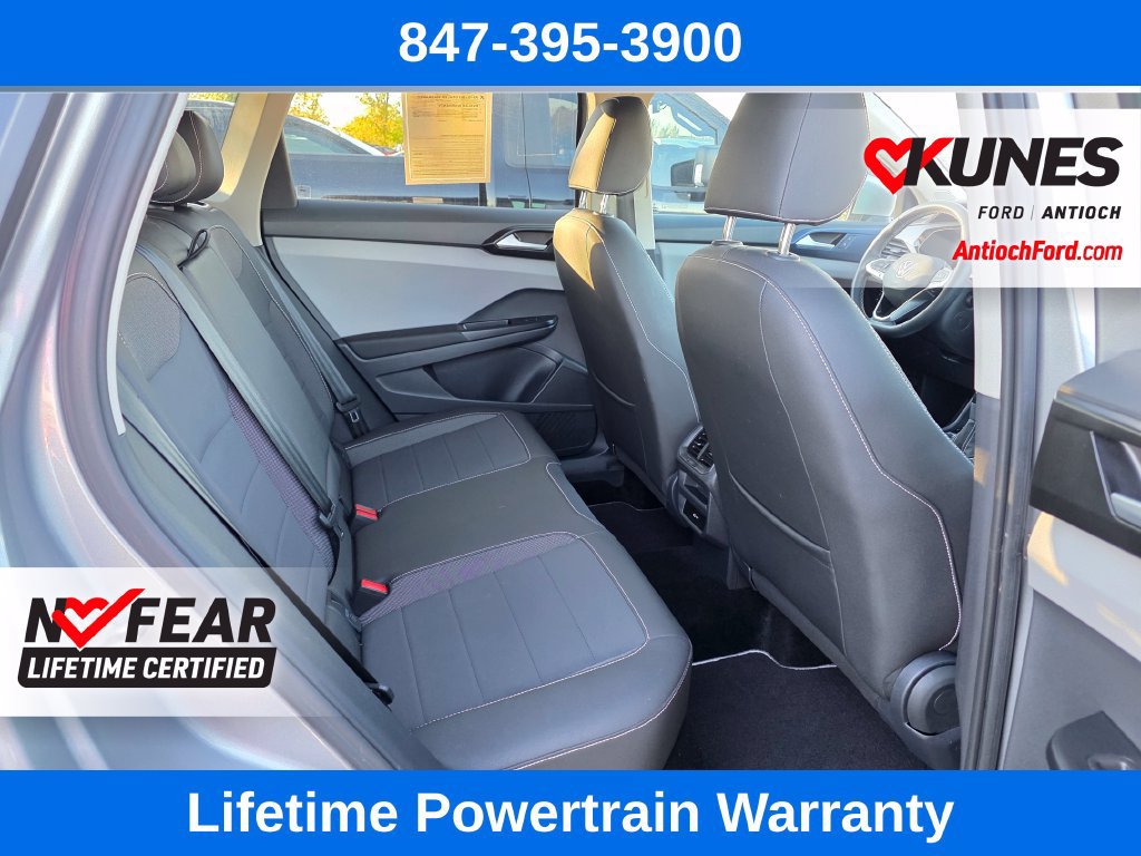 Used 2023 Volkswagen Taos SE AWD/4WD image 30
