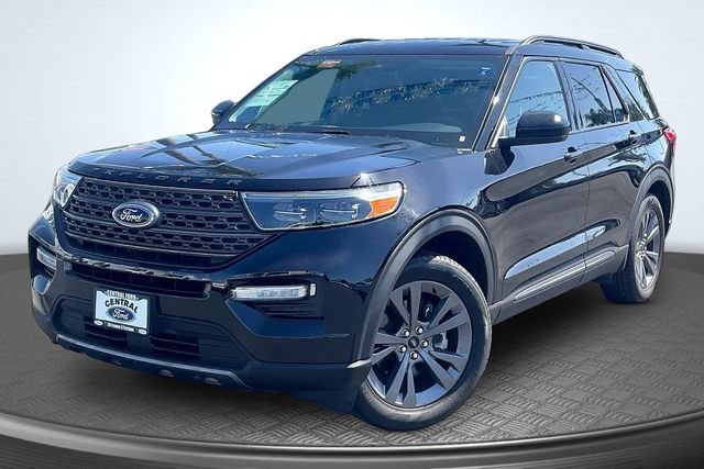 Certified 2023 Ford Explorer XLT w/ Equipment Group 202A RWD image 11