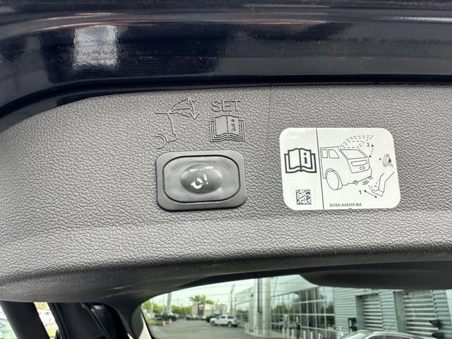 Certified 2018 Ford Escape Titanium image 45