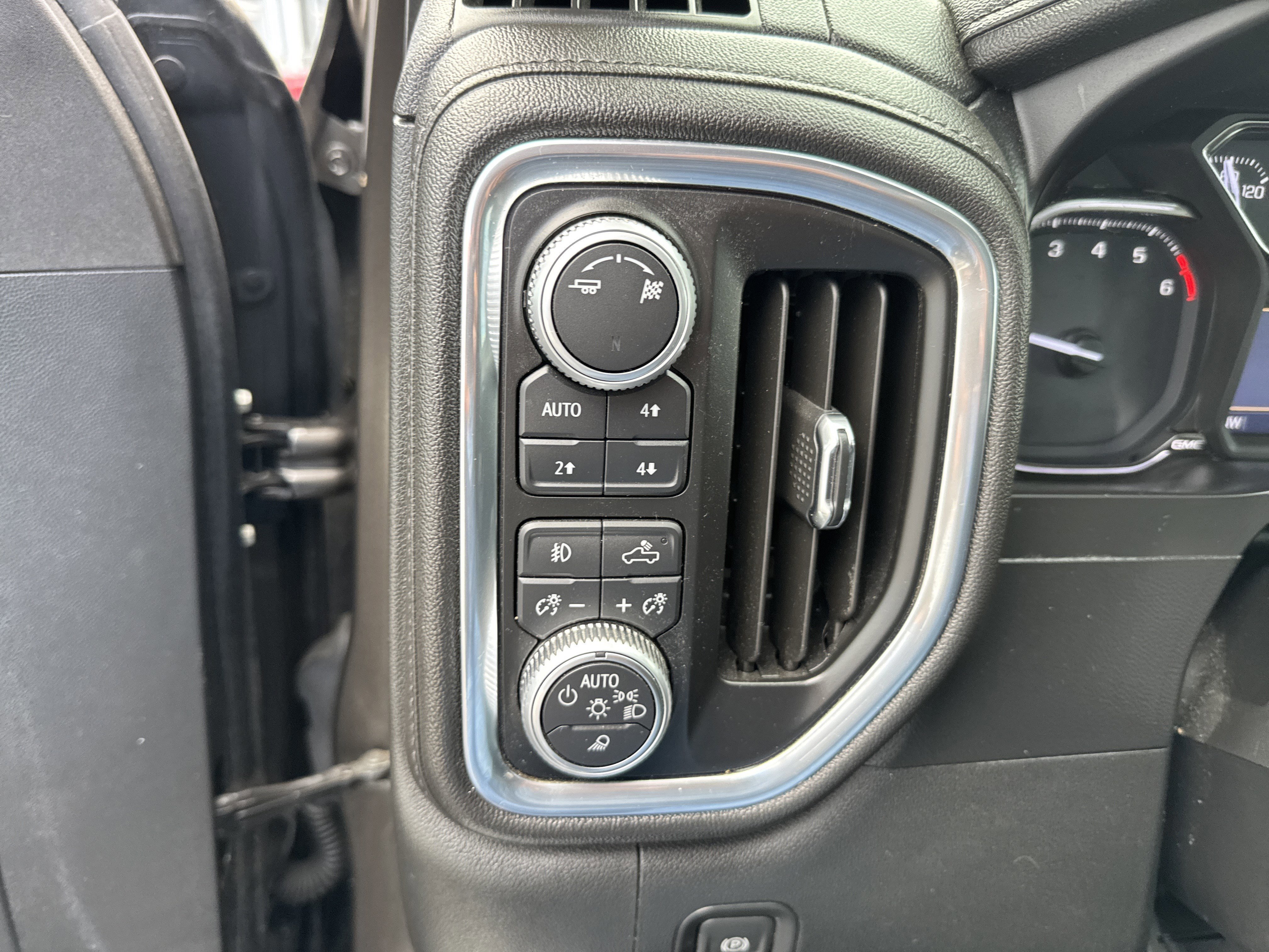 Used 2019 GMC Sierra 1500 SLT w/ SLT Premium Package image 48