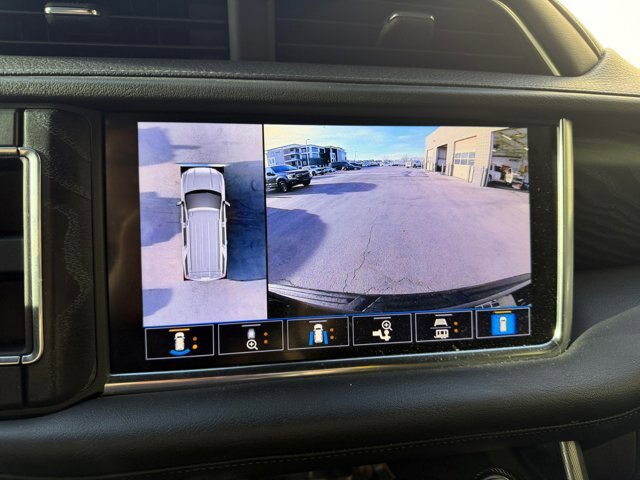 Used 2021 GMC Yukon XL Denali w/ Denali Ultimate Package AWD/4WD image 30
