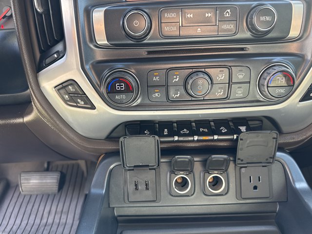Used 2018 GMC Sierra 2500 SLT w/ Duramax Plus Package AWD/4WD image 25