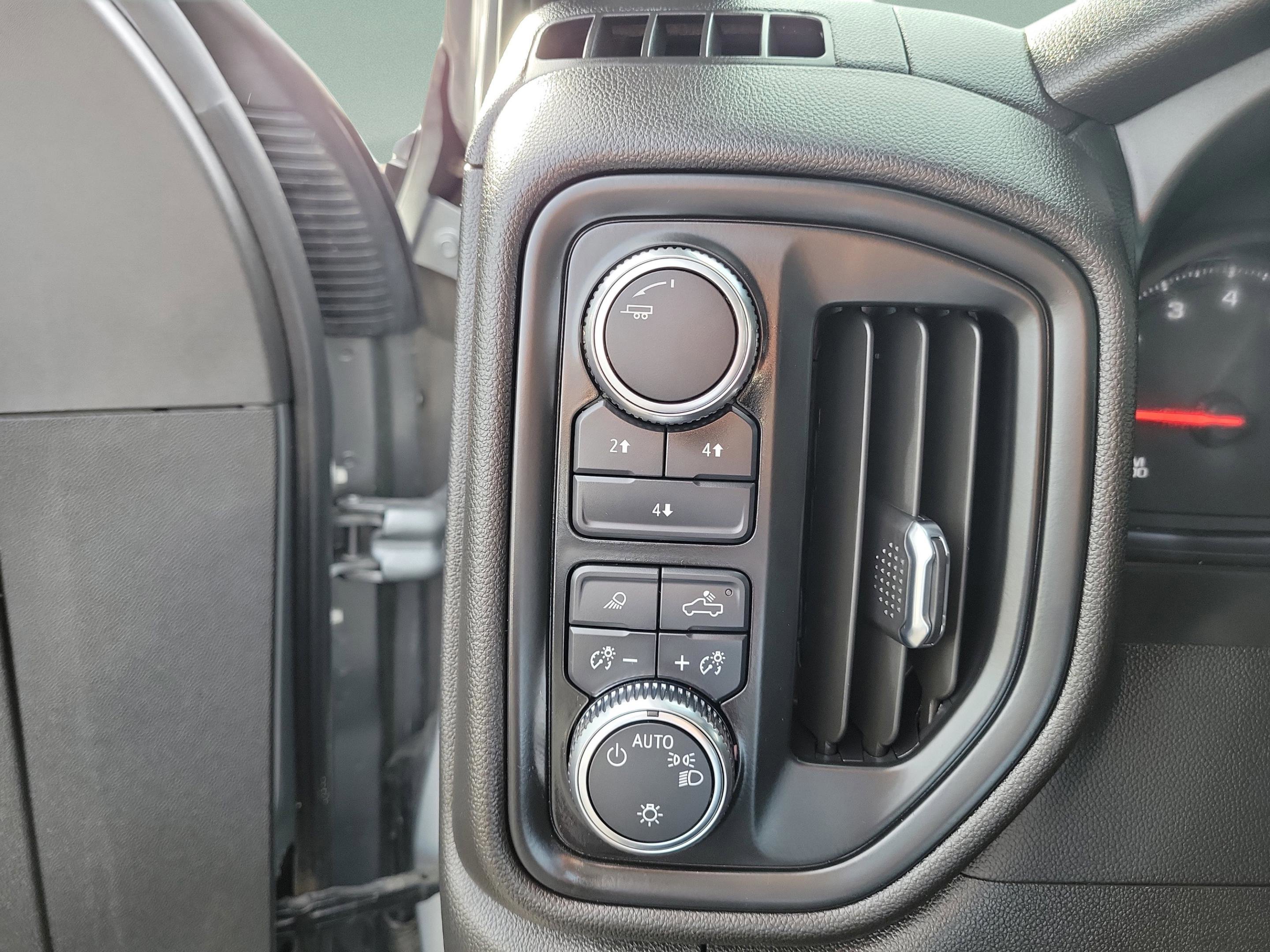 Used 2025 GMC Sierra 3500 Pro w/ 1SA Pro Safety Plus Package AWD/4WD image 14