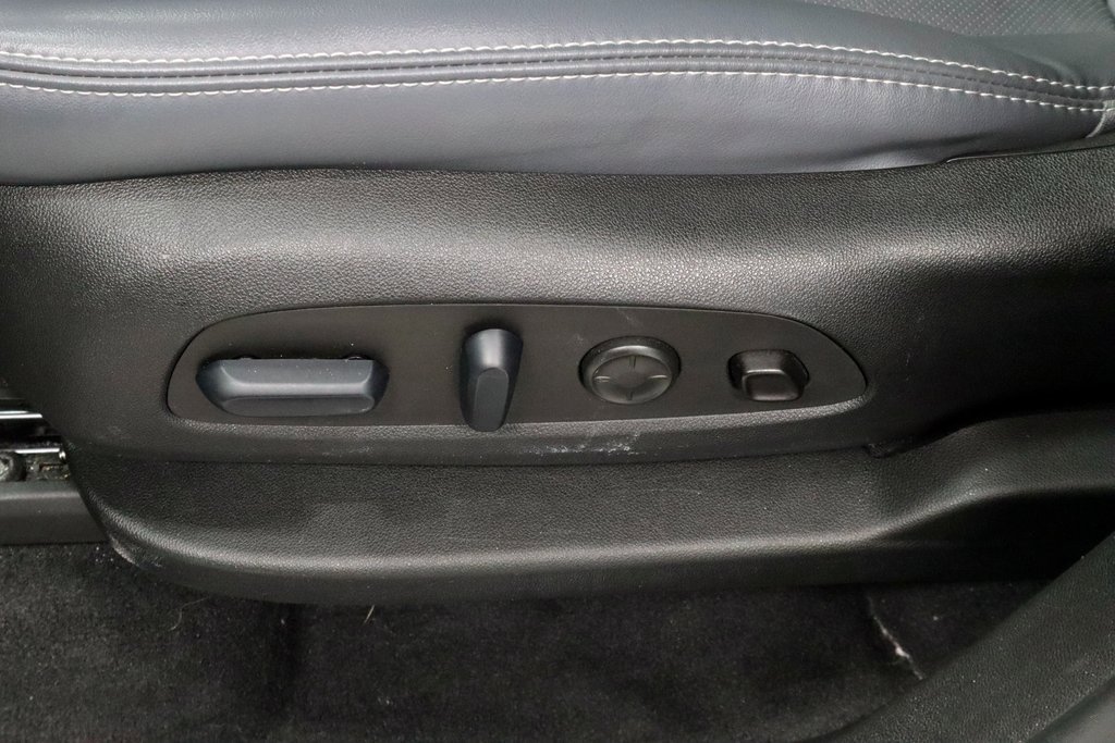 Used 2024 Buick Enclave Premium image 28