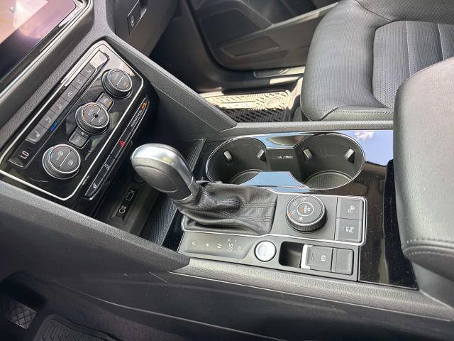 Used 2019 Volkswagen Atlas SEL Premium AWD/4WD image 24