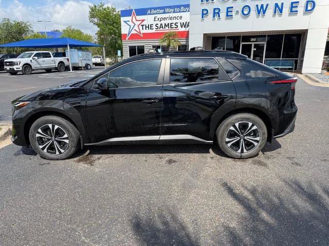 Used 2024 Toyota bZ4X FWD w/ Weather Package image 3