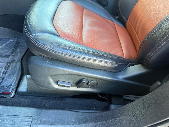 Certified 2019 Ford Explorer XLT w/ Equipment Group 202A image 32